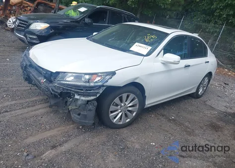 2013 Honda Accord Ex-L from USA, damaged, VIN 1HGCR2F81DA052895